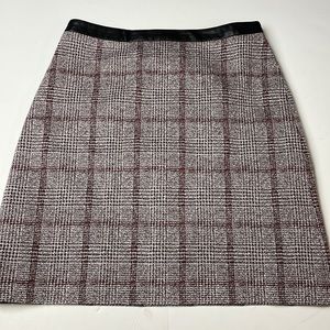 Ann Taylor Plaid Mini Skirt Burgundy Size 4P